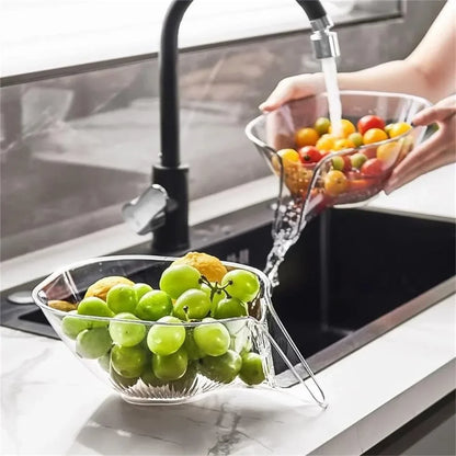 SecureStrain strainer clipped onto a saucepan draining pasta – hands-free pot strainer